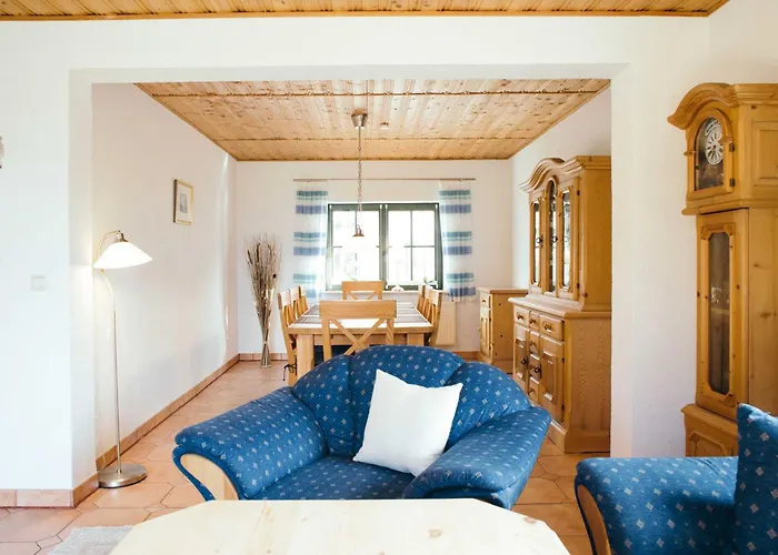 Ferienhaus Und _Wohnung Unterm Ree