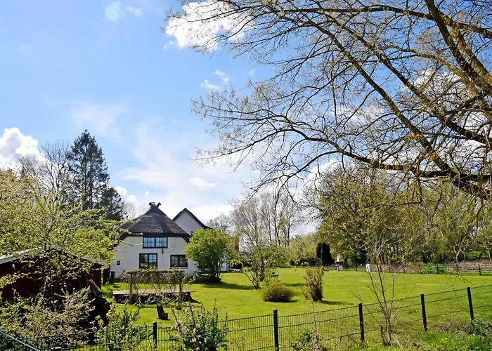 Ferienhaus Und _Wohnung Unterm Ree