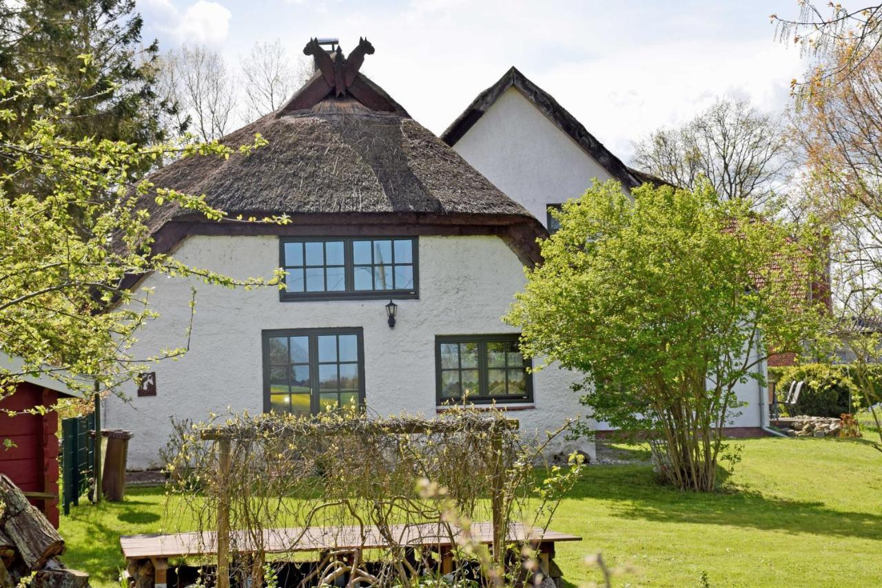 Und _wohnung Unterm Ree Holiday home
